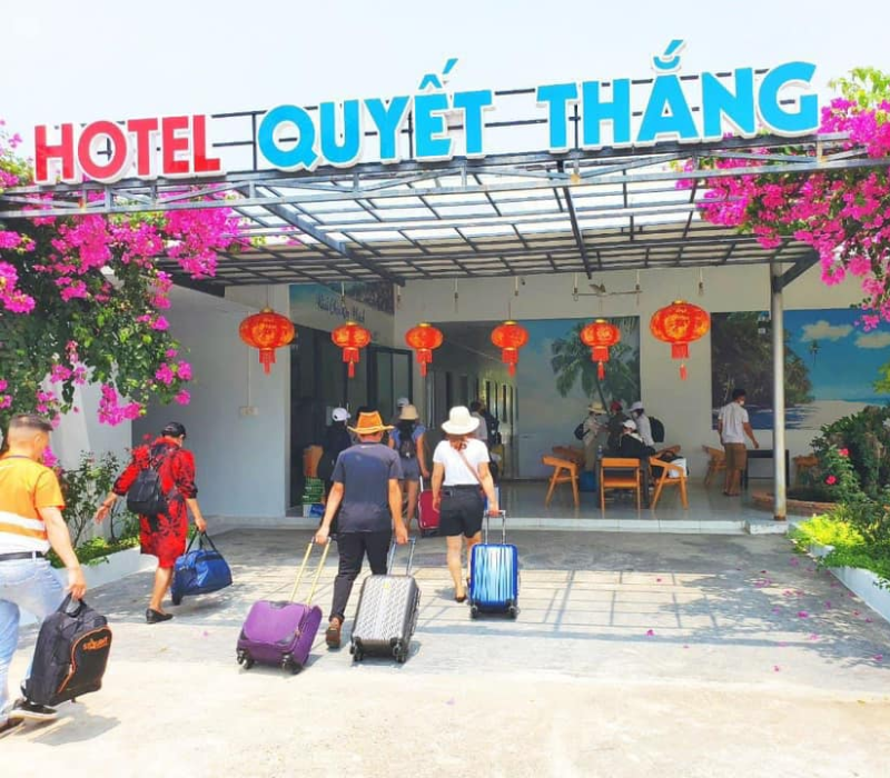 Review Khách Sạn Quyết Thắng Dốc Lết: Điểm dừng chân 'ngon bổ rẻ' sát biển 7