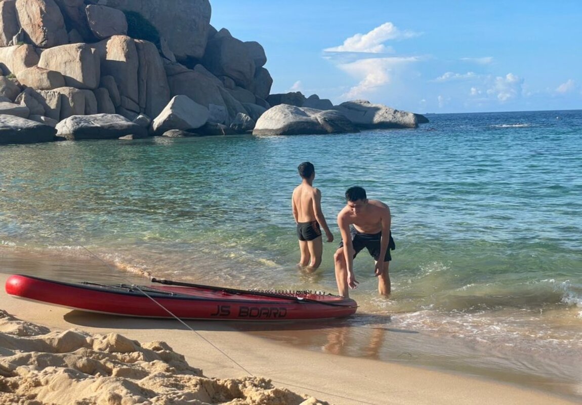 Review tắm biển chèo sup Mũi Dinh và cắm trại ở Ninh Thuận 4