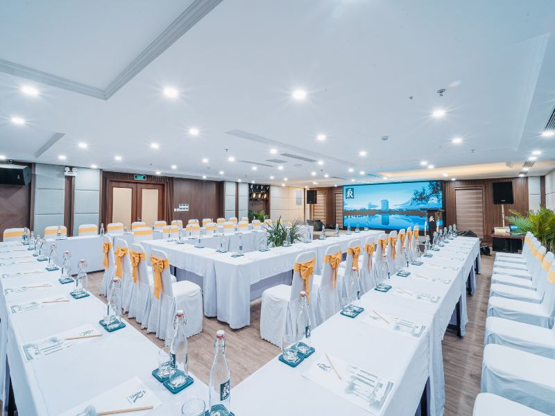Rex Quang Binh Hotel: Vị trí, review phòng và dịch vụ 9