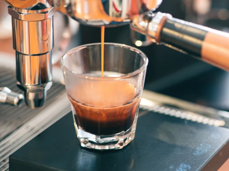 Ristretto là gì? Cách pha và thưởng thức chuẩn vị Ý tại nhà 2