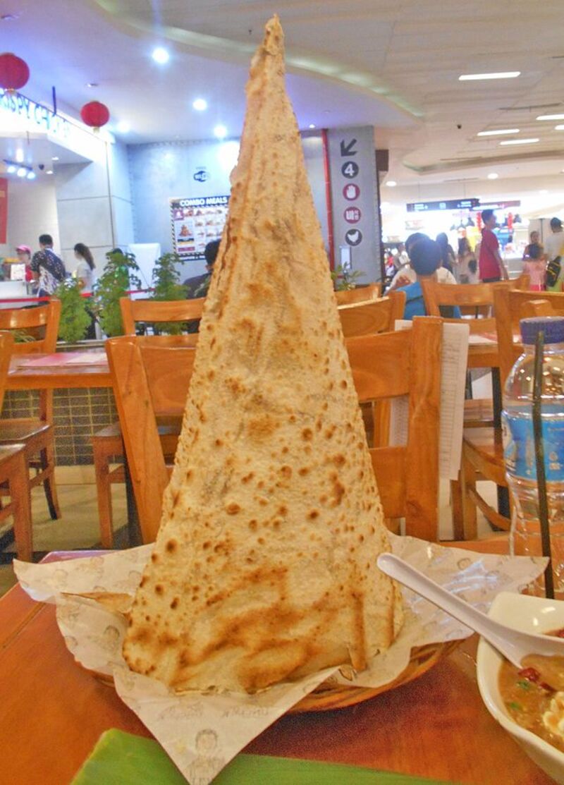 Roti Canai: Món bánh thơm dậy mùi bơ nức tiếng Malaysia 7