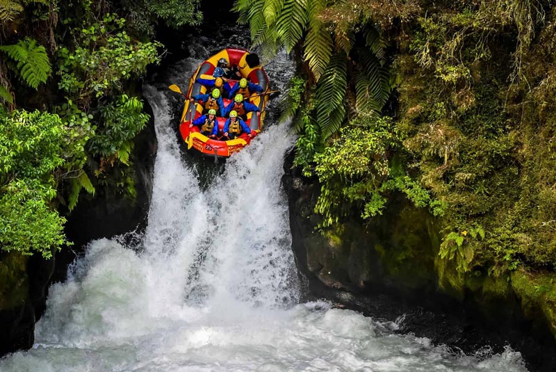 Khám phá Rotorua, thành phố độc đáo và kỳ lạ của New Zealand 13