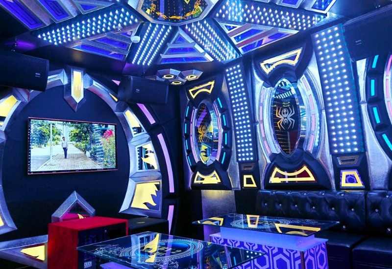 Top 8 quán karaoke Bình Tân xịn sò, phòng hát hiện đại 2