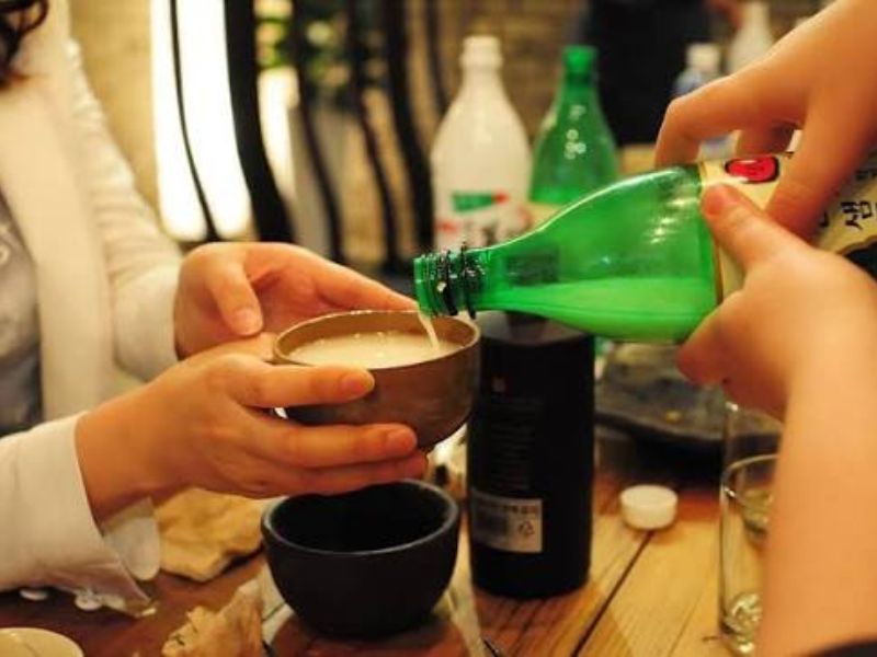 Rượu gạo Hàn Quốc là gì? Các loại phổ biến và cách uống đúng vị 8