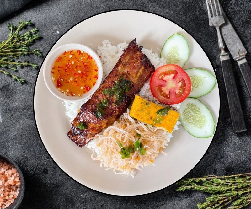 Cơm tấm “Sà Bì Chưởng”: Từ món ăn bình dân đến đệ nhất ẩm thực Sài Gòn 2
