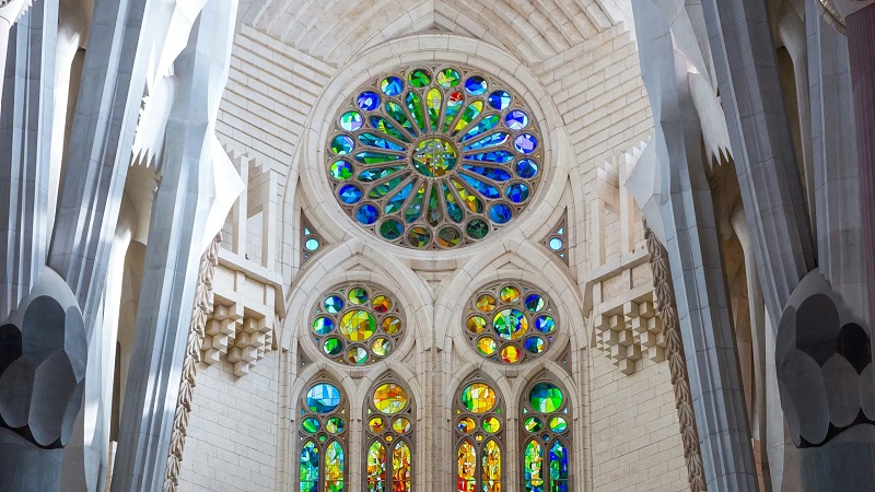 Thánh đường Sagrada Familia kiệt tác kiến trúc tại Tây Ban Nha 3