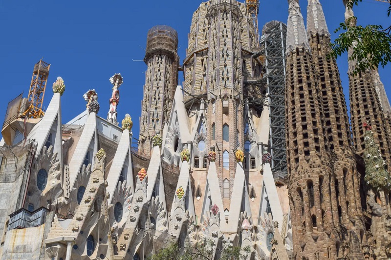 Thánh đường Sagrada Familia kiệt tác kiến trúc tại Tây Ban Nha 9