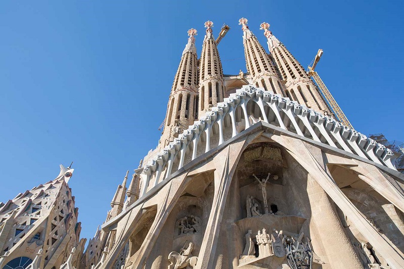 Thánh đường Sagrada Familia kiệt tác kiến trúc tại Tây Ban Nha 5