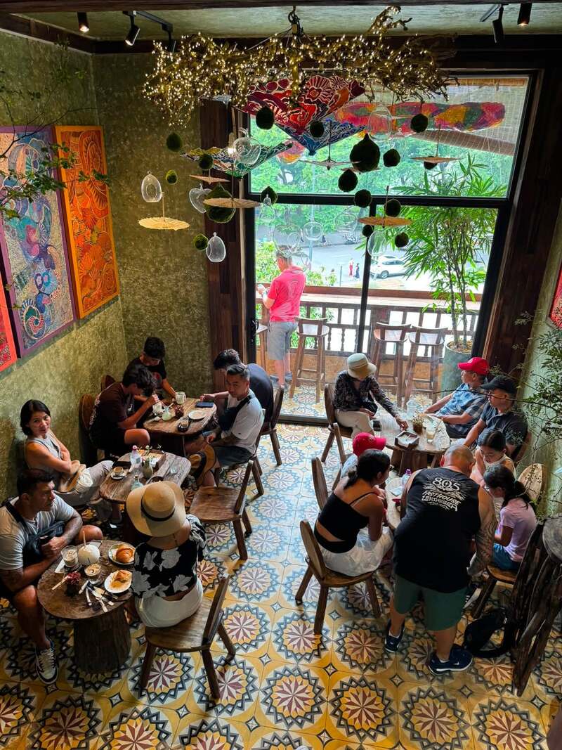 SAHA Art & Coffee Hà Nội, nơi tái hiện vẻ đẹp Tây Bắc mộc mạc 3