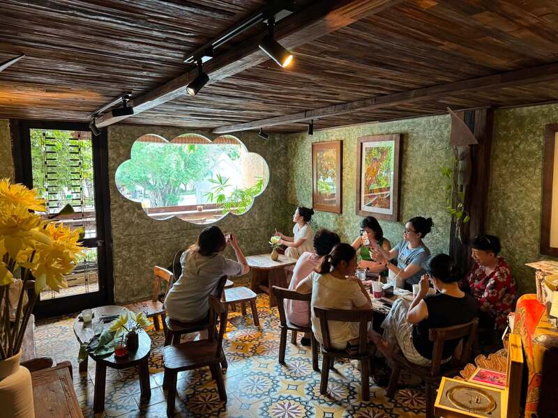 SAHA Art & Coffee Hà Nội, nơi tái hiện vẻ đẹp Tây Bắc mộc mạc 11