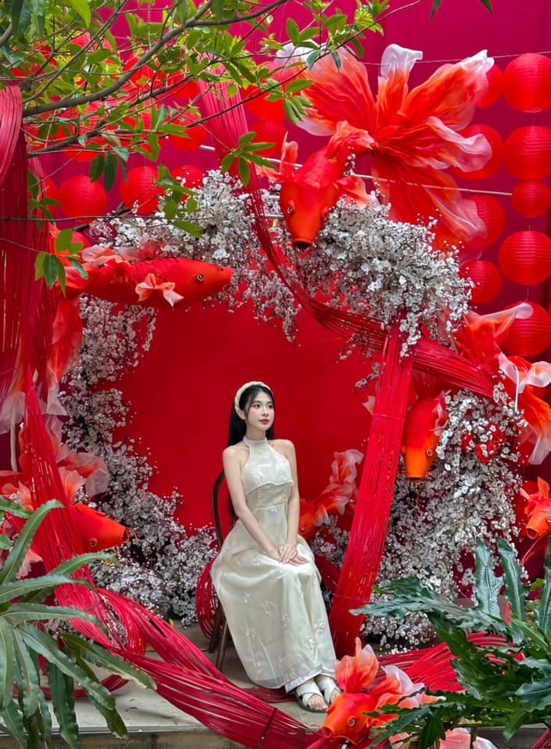 19 quán cafe trang trí Tết đẹp nhất Sài Gòn Xuân Bính Ngọ 2026 28