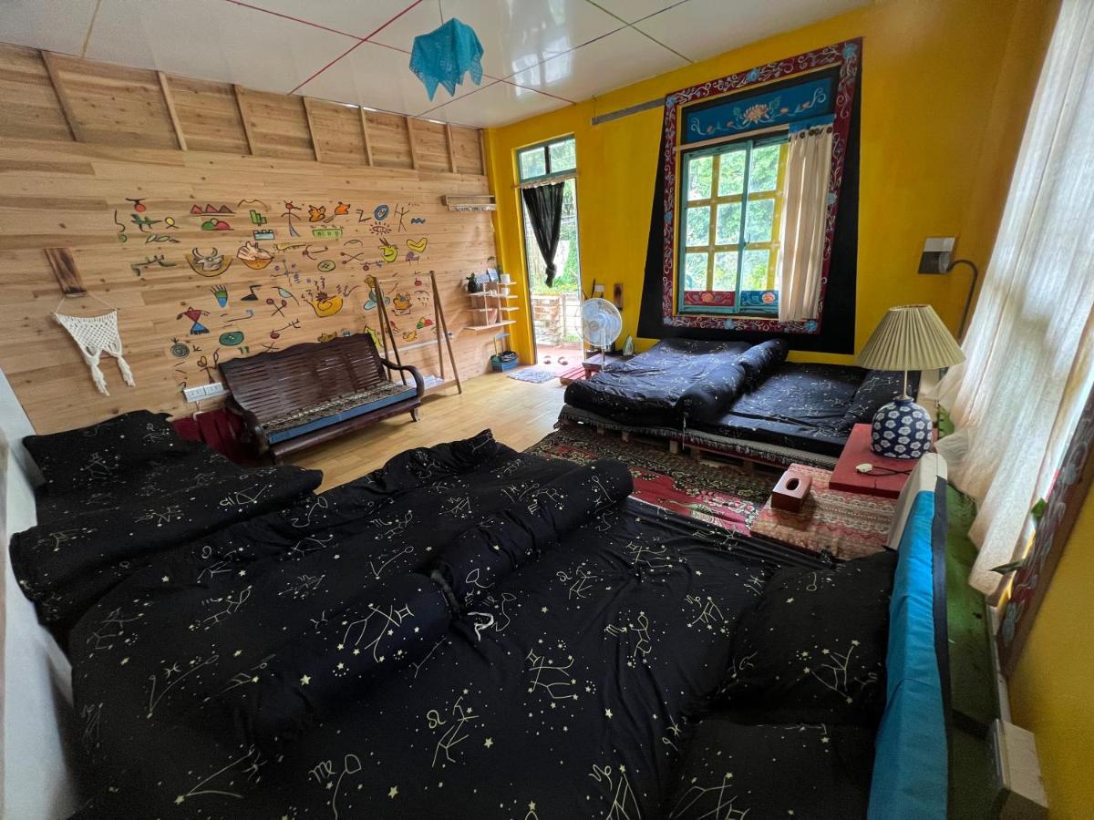 Saigonese Homestay, ngôi nhà tràn ngập những sắc màu tươi tắn, sặc sỡ 8