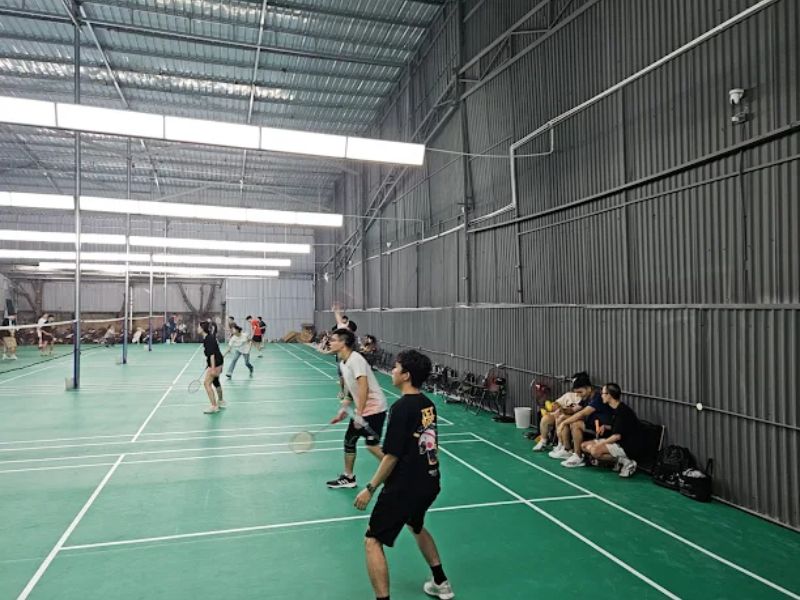 10 sân cầu lông tại Hà Nội uy tín và chất lượng cho mọi tay vợt 10