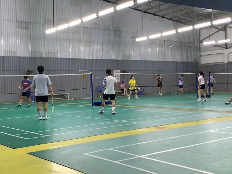 Danh sách 10 sân cầu lông Tân Bình có tiện ích tốt, dễ đặt sân 4