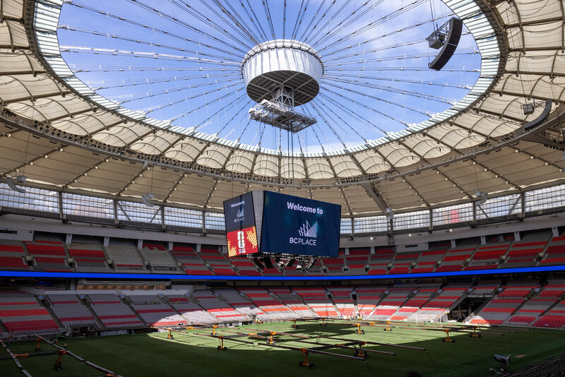 Sân vận động BC Place với mái vòm khổng lồ đặc trưng ở Vancouver 8