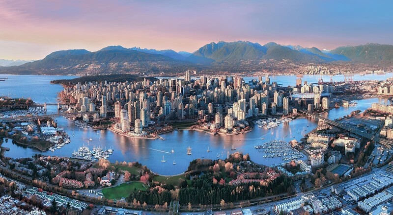 Sân vận động BC Place với mái vòm khổng lồ đặc trưng ở Vancouver 9