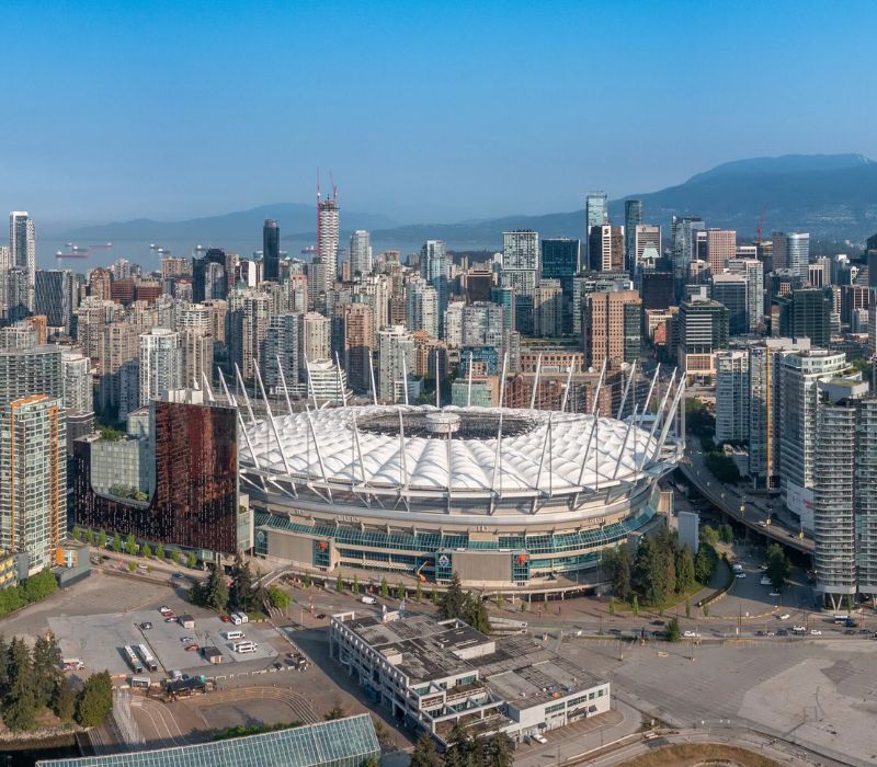Sân vận động BC Place với mái vòm khổng lồ đặc trưng ở Vancouver