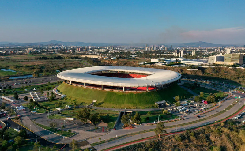 Sân vận động Estadio Akron mang hình dáng ngọn núi lửa tại Mexico 2
