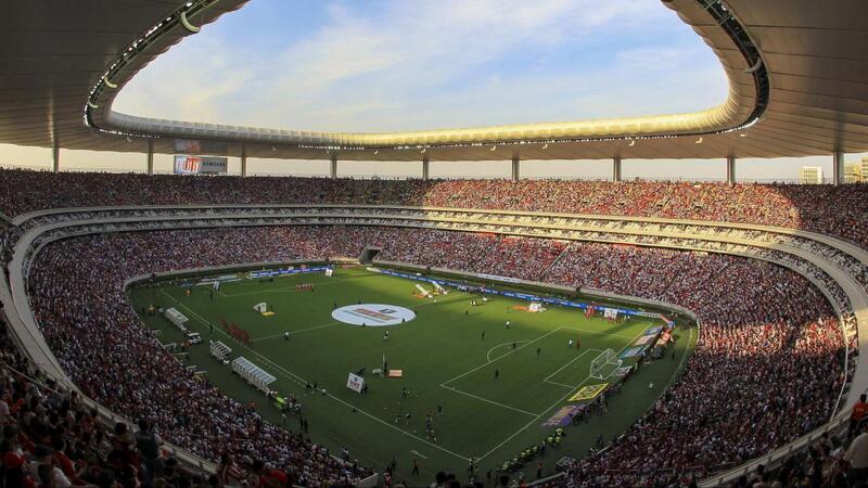 Sân vận động Estadio Akron mang hình dáng ngọn núi lửa tại Mexico 7