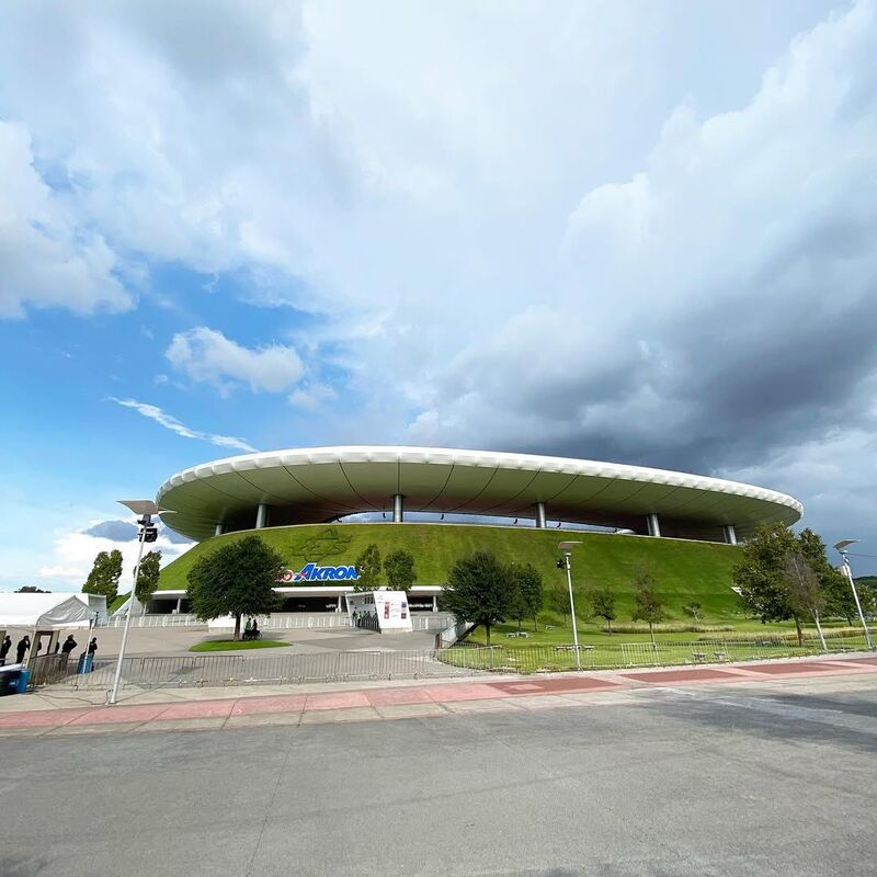 Sân vận động Estadio Akron mang hình dáng ngọn núi lửa tại Mexico 3