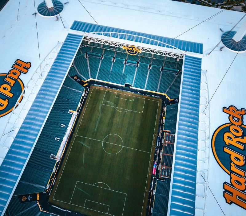 Sân vận động Hard Rock: Kinh nghiệm khám phá 'chảo lửa' World Cup 2026 3