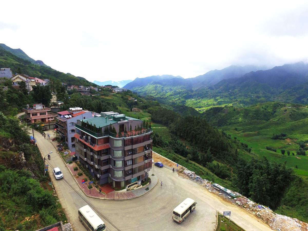 Sapa Vista Hotel - Choáng ngợp khách sạn 3 sao có view đồi núi hùng vĩ và ruộng bậc thang mướt xanh ở Sapa 2