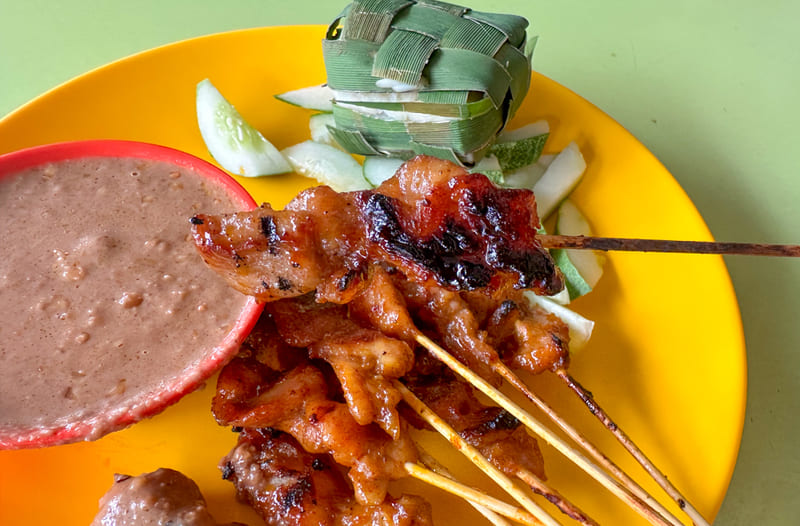 Thưởng thức món nướng Satay, một dấu ấn văn hóa thu hút tại Singapore 11