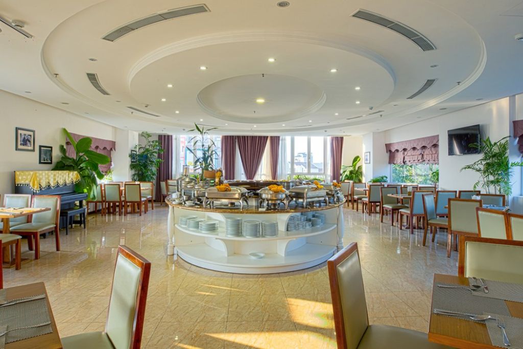 Sea Phoenix Hotel Da Nang, vẻ đẹp quyến rũ giao thoa giữa văn hoá Đông - Tây 9