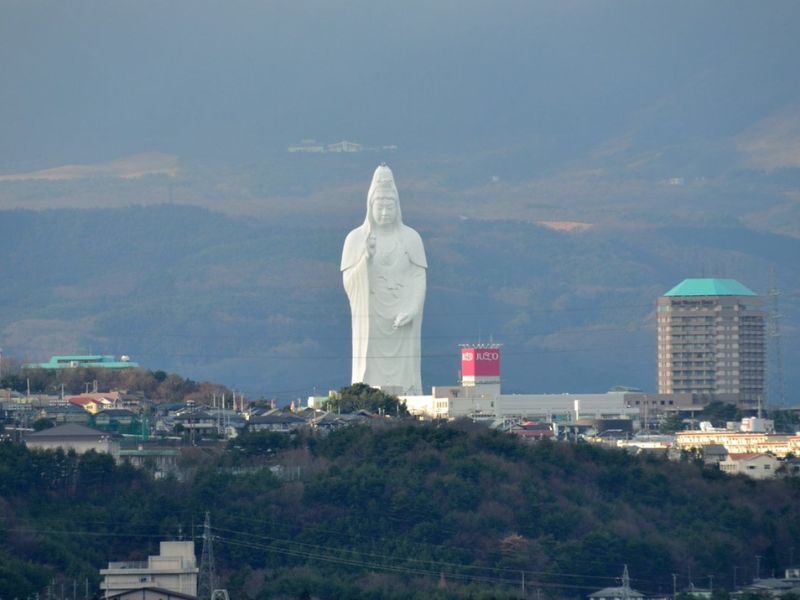 Khám phá tượng phật Sendai Daikannon cao 100 mét, uy nghiêm giữa đất trời 2