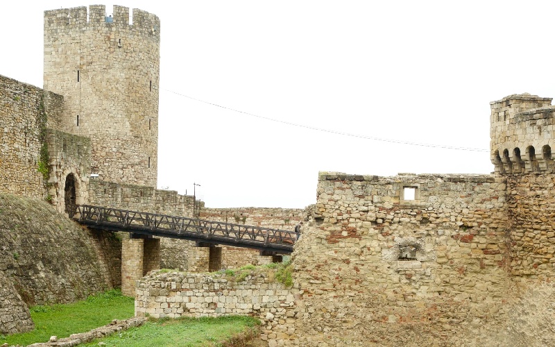 Du lịch Serbia và cẩm nang khám phá viên ngọc thô vùng Balkan 4