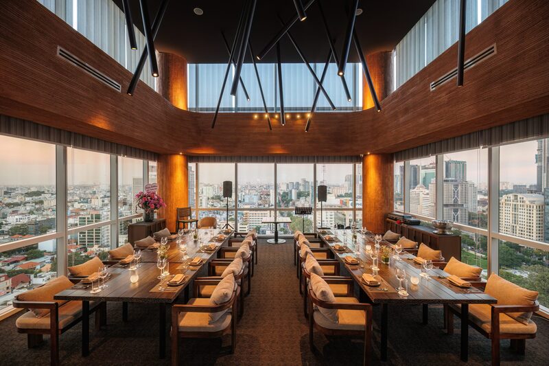 Shri Lifestyle Dining: Nhà hàng rooftop đẳng cấp giữa lòng Sài Gòn 9