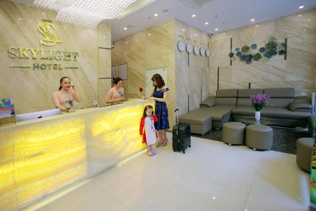 Skylight Hotel Nha Trang - Ngắm nhìn sự sầm uất của phố Tây 3