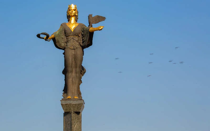 Khám phá thành phố Sofia Bulgaria cổ kính ở châu Âu 3