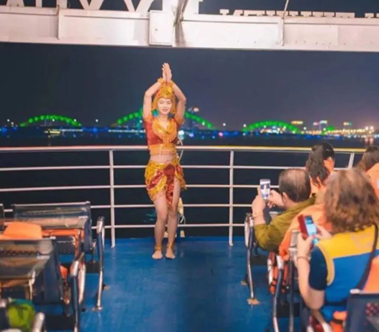 Sông Hàn Đà Nẵng và 6 cây cầu mang tính biểu tượng 6
