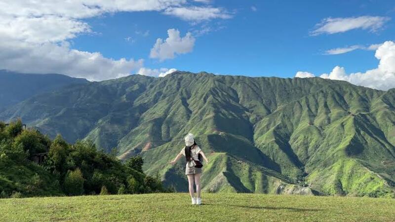 Leo lên sống lưng khủng long và chinh phục đỉnh mây Tà Xùa 9