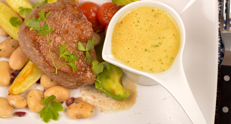 Khám phá loại sốt Béarnaise trứ danh thường ăn kèm steak 6