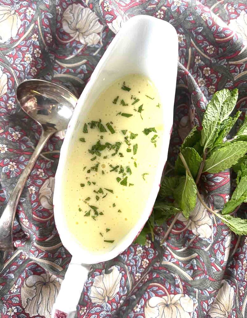 Khám phá loại sốt Béarnaise trứ danh thường ăn kèm steak 7