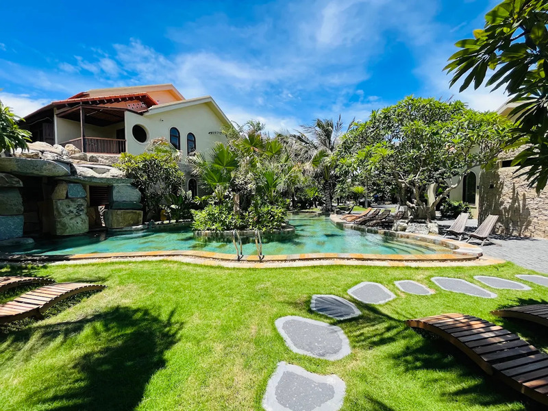 Review Sun Village Beach Resort Phú Yên mang đậm hơi thở bình yên 11