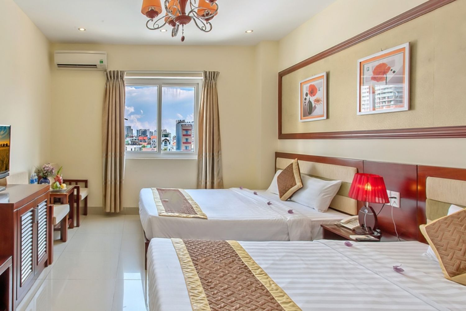 SUNVIEW Hotel đem lại sự bình yên cạnh bên bãi biển Mỹ Khê xinh đẹp 6