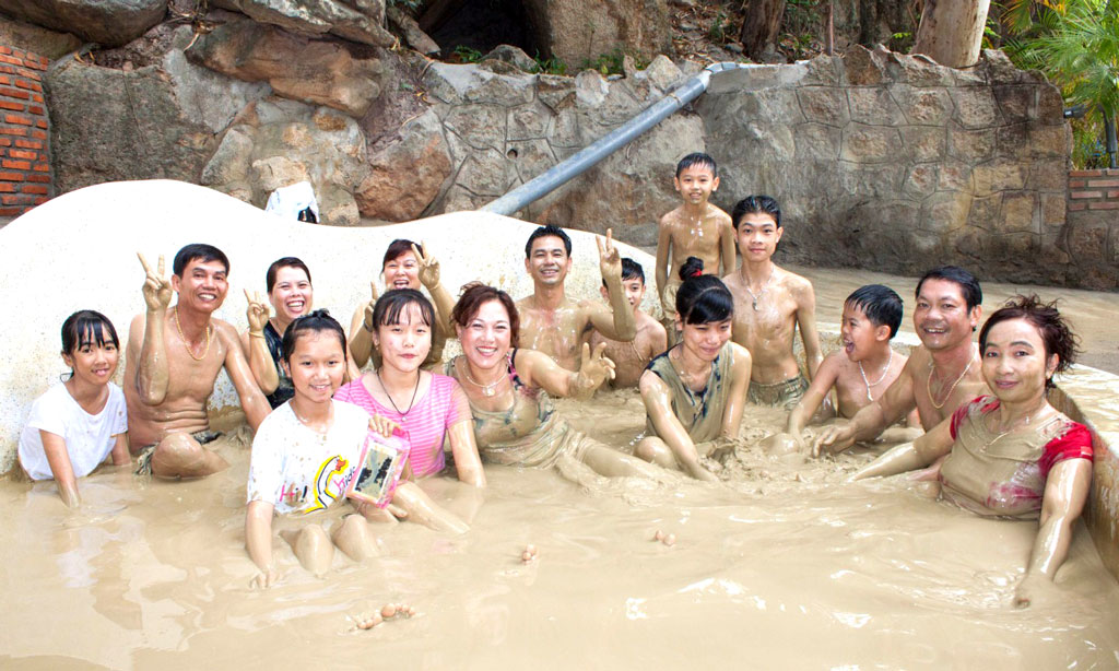 Suối nước nóng I-resort Nha Trang - Trải nghiệm nghỉ dưỡng, tắm bùn và làm đẹp tuyệt vời 4