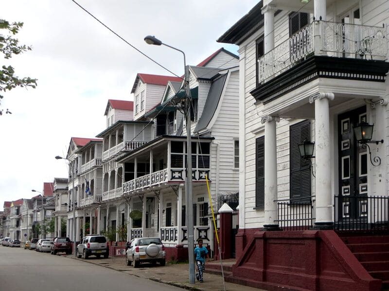 Tìm về viên ngọc Suriname, huyền thoại sắc tộc nơi bờ biển Nam Mỹ 5
