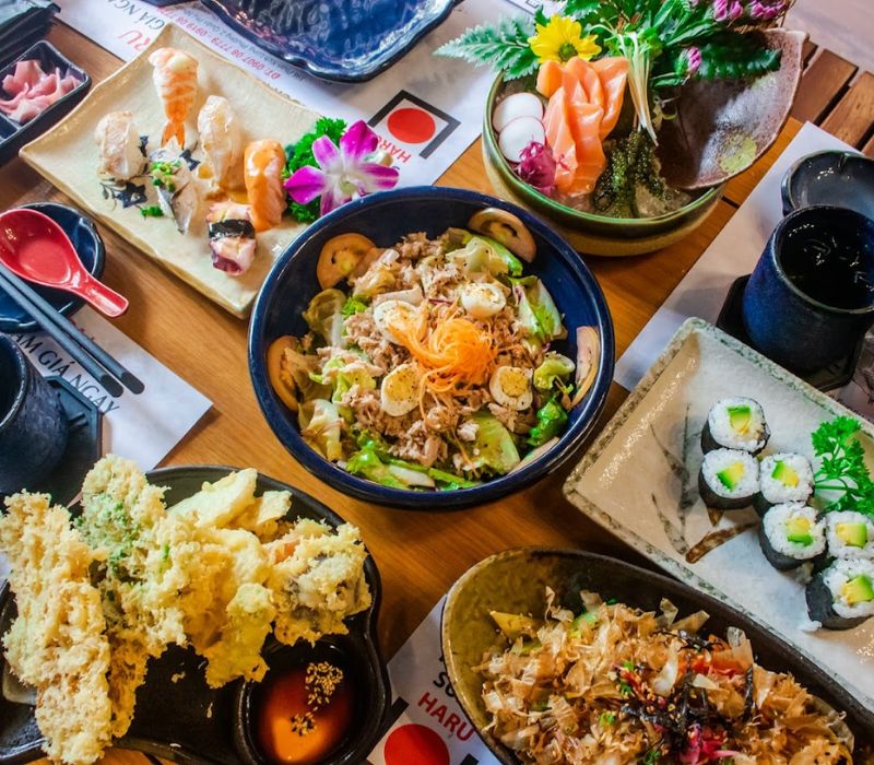 Check-in ngay top 8 quán sushi Quận 10 ngon quên lối về 2