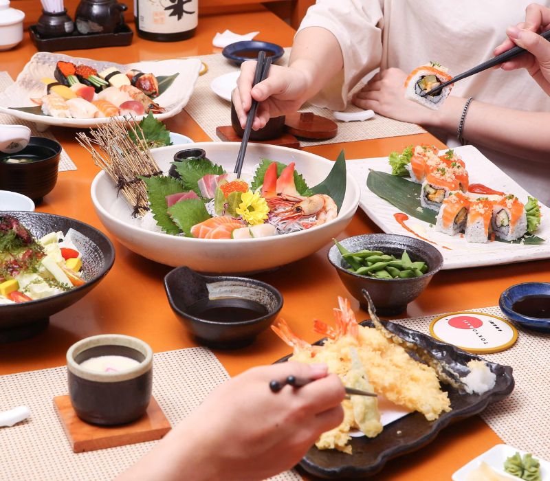 Check-in ngay top 8 quán sushi Quận 10 ngon quên lối về 15