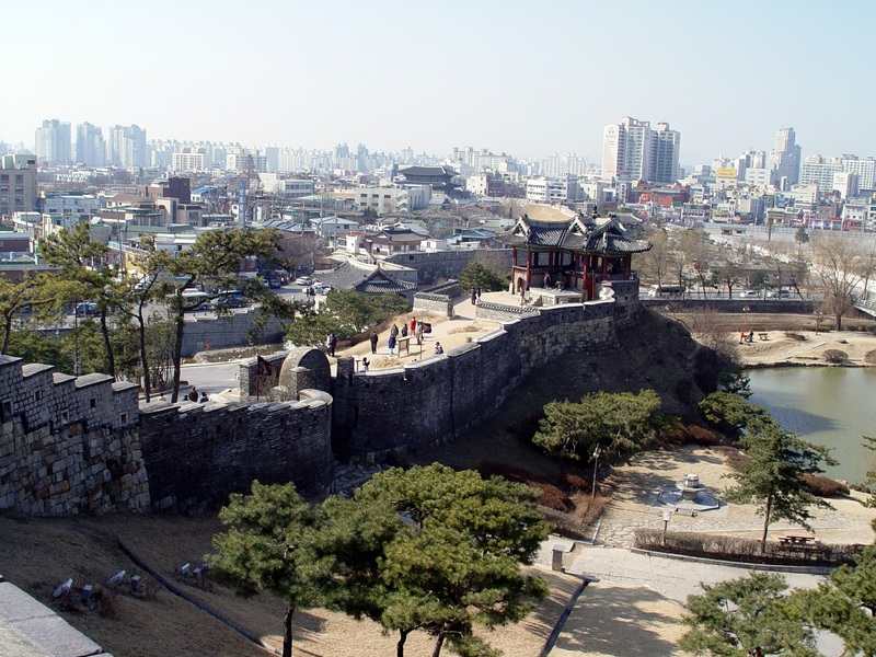 Suwon, hành trình ngược dòng thời gian tìm về lịch sử Hàn Quốc 2
