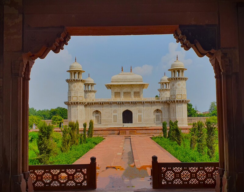 Khám phá đền Taj Mahal, kiệt tác kỳ quan thế giới của Ấn Độ 13