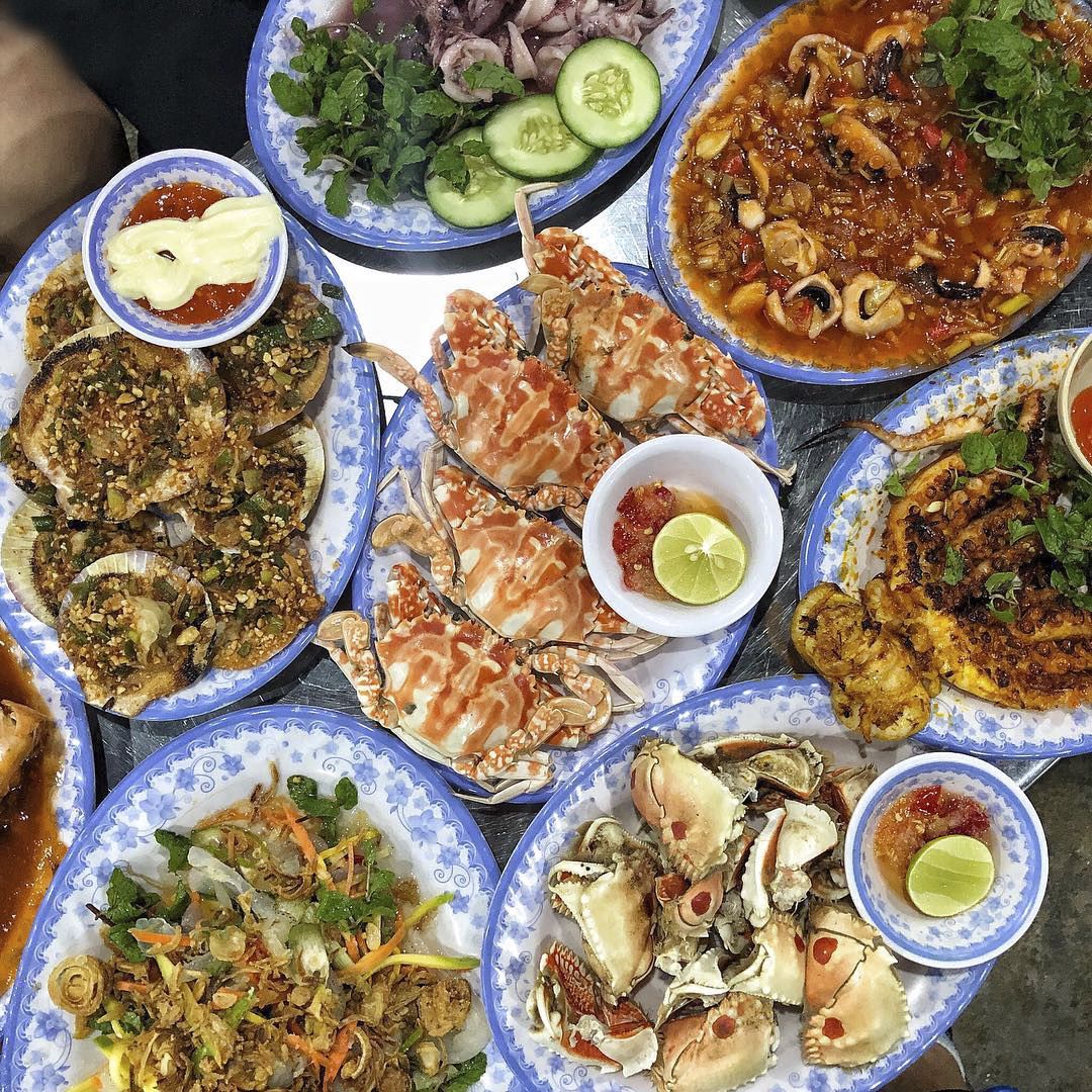 Tận hưởng ẩm thực miền biển với 10 quán hải sản tươi ngon Đà Nẵng 2