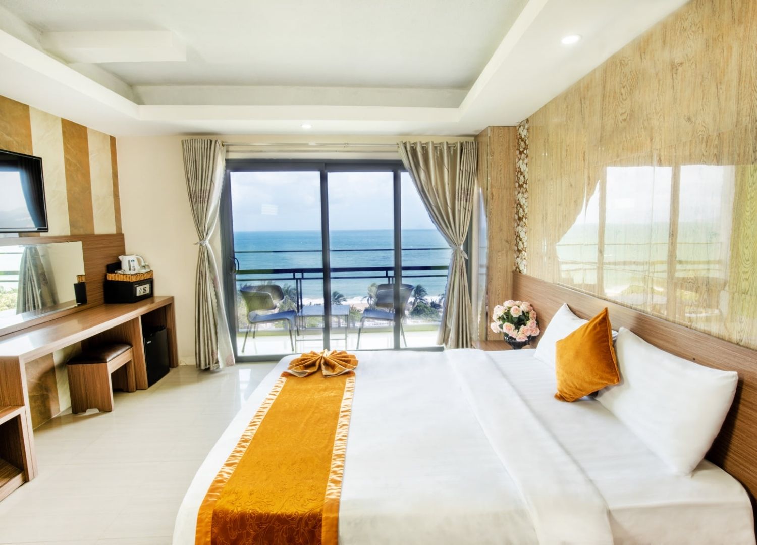 Tận hưởng thiên nhiên trong lành ngay tại Oliver Hotel 7