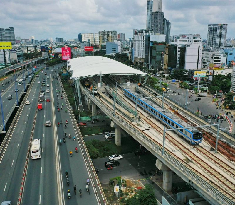 Tất tần tật về ga Tân Cảng: Cách đi và địa điểm vui chơi gần đó