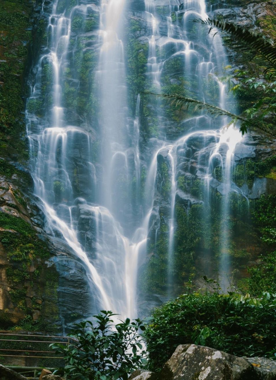 Về xứ Nghệ chiêm ngưỡng vẻ đẹp tuyệt mỹ của thác Khe Kèm 4