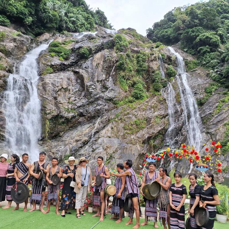 Thác Trắng Minh Long, điểm tham quan hoang sơ của du lịch Quảng Ngãi 3